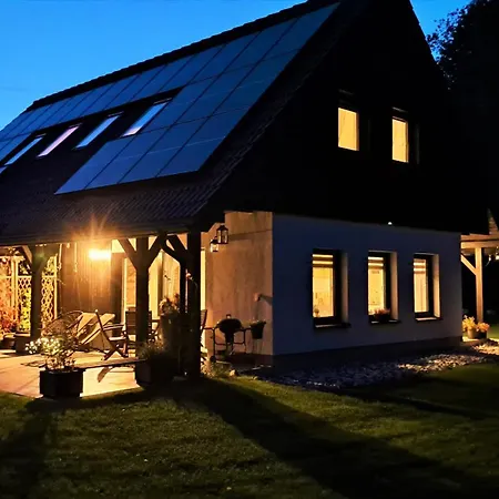 Holiday home Chwila Moment - Dom W Okolicy Czarnej Gory, Nad Rzeka *