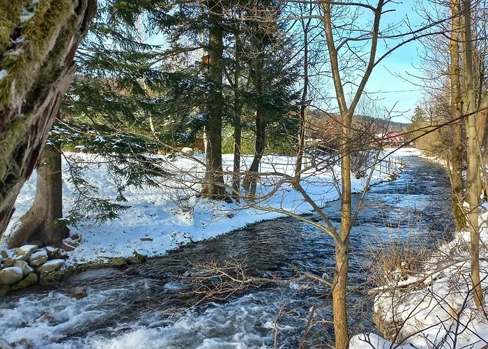 Chwila Moment - Dom W Okolicy Czarnej Gory, Nad Rzeka Holiday home *