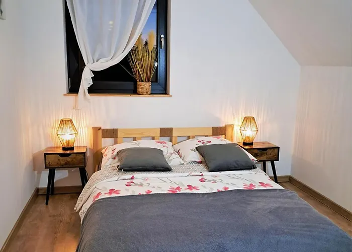 Chwila Moment - Dom W Okolicy Czarnej Gory, Nad Rzeka Holiday home