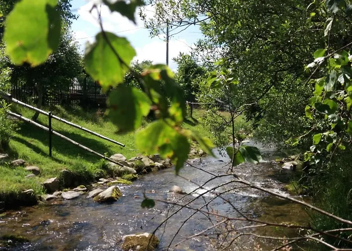 Chwila Moment - Dom W Okolicy Czarnej Gory, Nad Rzeka Holiday home